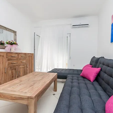 Kukuriku Appartement *